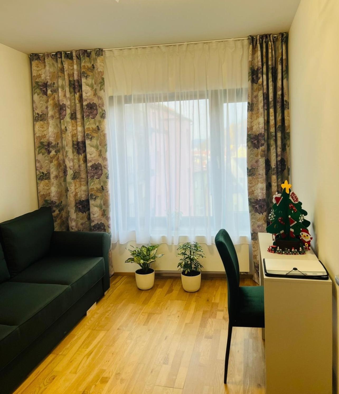 Artflora Kv Premium * Karlovy Vary
